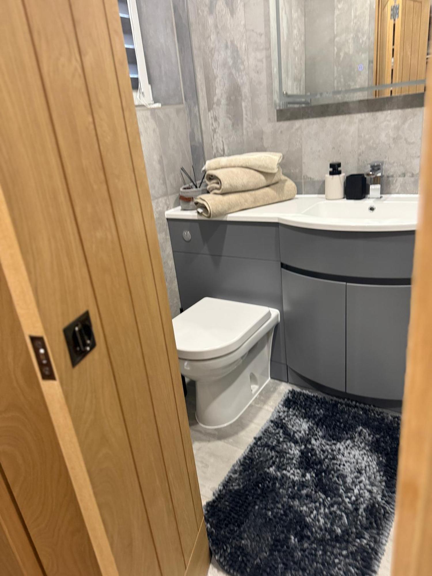 New Built Cosy Apartment Within Walking Distance Of Churchill Hospital อ็อกซ์ฟอร์ด ภายนอก รูปภาพ